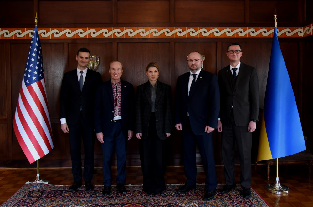 6117 image for slide